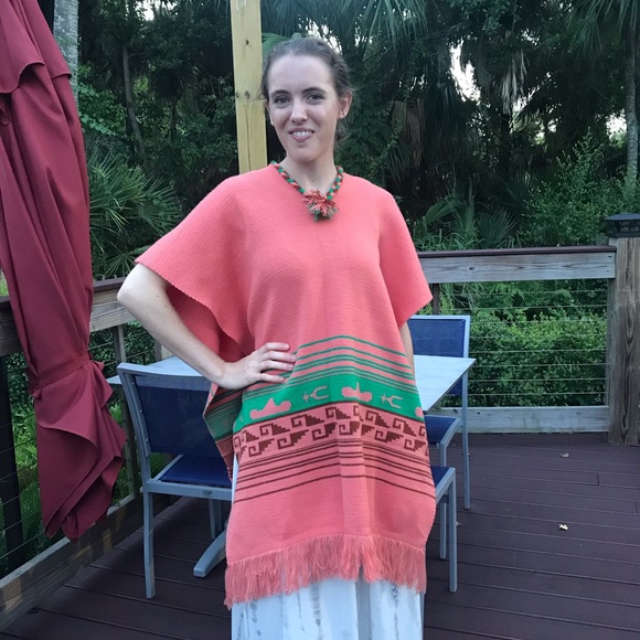 Beautiful Poncho - Picture 2 of 8